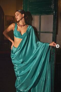 Ananya Pandey: ਅਨੰਨਿਆ ਪਾਂਡੇ ਨੇ ਨੀਲੀ ਸਾੜ੍ਹੀ ਅਤੇ ਡੀਪ ਨੇਕ ਬਲਾਊਜ਼ 'ਚ ਦਿੱਤੇ ਕਿਲਰ ਪੋਜ਼, ਵੇਖੋ ਤਸਵੀਰਾਂ