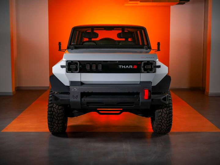 Thar.e's five-door form looks completely different from the regular Thar, marked by new LED lights and the grille.