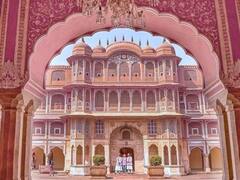 August Trip: अगस्त के महीने में अगर घूमने की कर रहें हैं प्लानिंग  तो जानें कौन सी जगह रहेगी बेस्ट