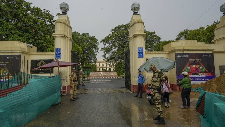 Prime Minister Museum: राजधानी नवी दिल्लीतील  'नेहरु मेमोरियल म्युझियम अँड लायब्ररीचे' नाव बदलून आता 'पीएम म्युझियम अँड लायब्ररी' करण्यात आले आहे.