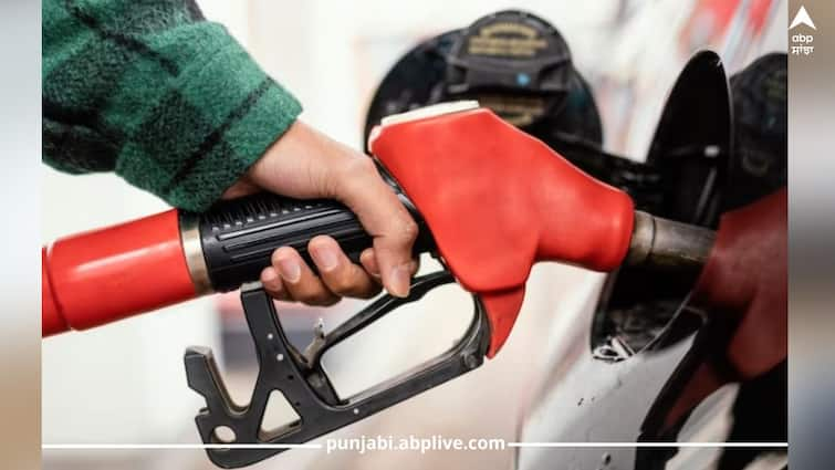 petrol-diesel-price-19-april-2024-new-prices-of-petrol-and-diesel-release-know-the-latest-rates-of-your-city Petrol-Diesel Price: ਪੈਟਰੋਲ-ਡੀਜ਼ਲ ਦੀਆਂ ਕੀਮਤਾਂ ਹੋਈਆਂ ਅਪਡੇਟ, ਜਾਣੋ ਆਪਣੇ ਸ਼ਹਿਰ ਦੇ ਰੇਟ