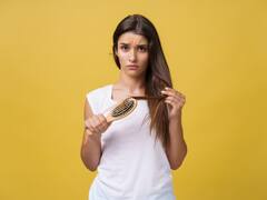 Hairfall Remedies: हेयरफॉल रोकने के लिए इन बातों का रखें ध्यान