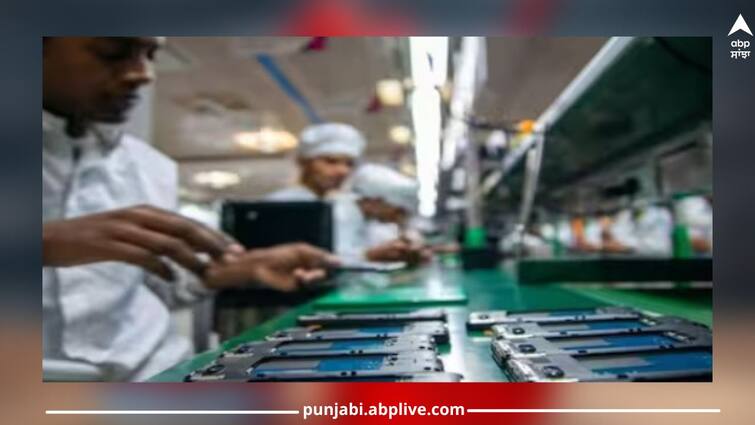 Make in India: India ranks second in mobile production with 2 billion devices due to 'Make in India': Report Make in India: 'ਮੇਕ ਇਨ ਇੰਡੀਆ' ਕਾਰਨ 2 ਬਿਲੀਅਨ ਡਿਵਾਈਸਾਂ ਦੇ ਨਾਲ ਮੋਬਾਈਲ ਉਤਪਾਦਨ 'ਚ ਭਾਰਤ  ਦੂਜੇ ਨੰਬਰ 'ਤੇ: ਰਿਪੋਰਟ