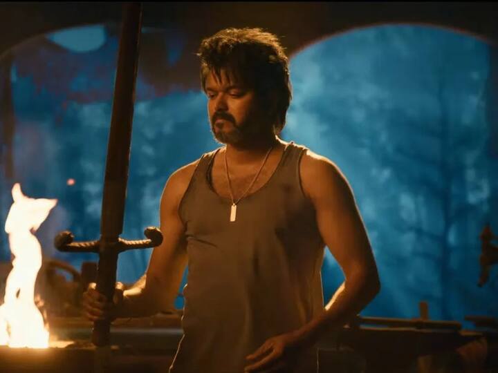 இரண்டாவது முறையாக விஜய்யுடன் இணைந்து லியோ படத்தை இயக்கி வருகிறார். இப்படம் குறித்த அப்டேட்கள் ஒன்றின் பின் ஒன்றாக வெளியாகி வருகிறது.
