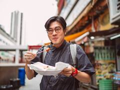 Eating Well On The Go: A Traveller’s Guide To Healthy Eating