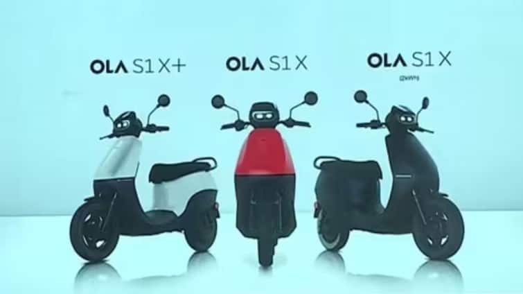 Ola Electric Launches Most Affordable Scooter Ola S1 Pro And Move OS 4 Know In Detail Feature Marathi News Ola Electric Scooter :  Ola ने लॉन्च केल्या 'या' दोन इलेक्ट्रिक स्कूटर्स, किंमत फक्त...; फीचर्स एकदा पाहाच