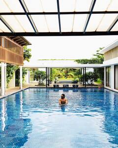 अर्जुन कपूर ने बिना कपड़ों के शेयर की अपनी ऐसी फोटो, लोगों ने उड़ाया मज़ाक 'भाई अब बस एक्टिंग छोड़ दे महरबानी होगी..'