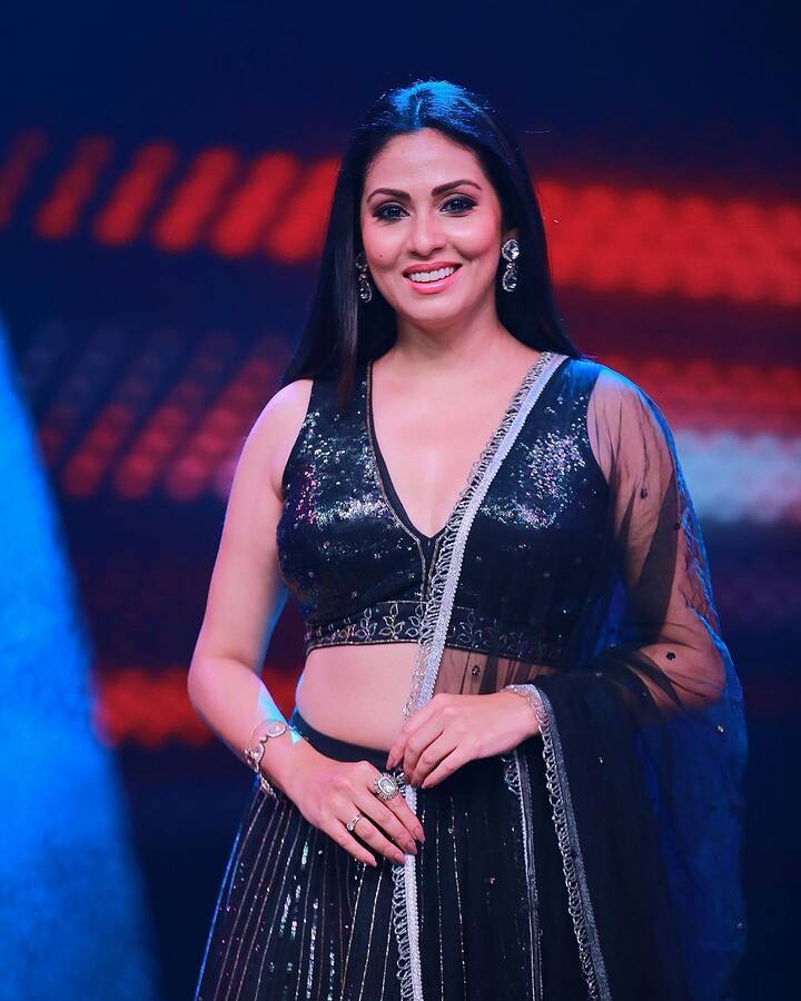 సదా లేటెస్ట్ ఫోటోలను ఇక్కడ చూడండి.