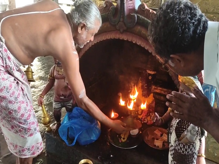 சீர்காழி சட்டைநாதர் கோயில் ஆவணி மாத பிறப்பு சிறப்பு வழிபாடு