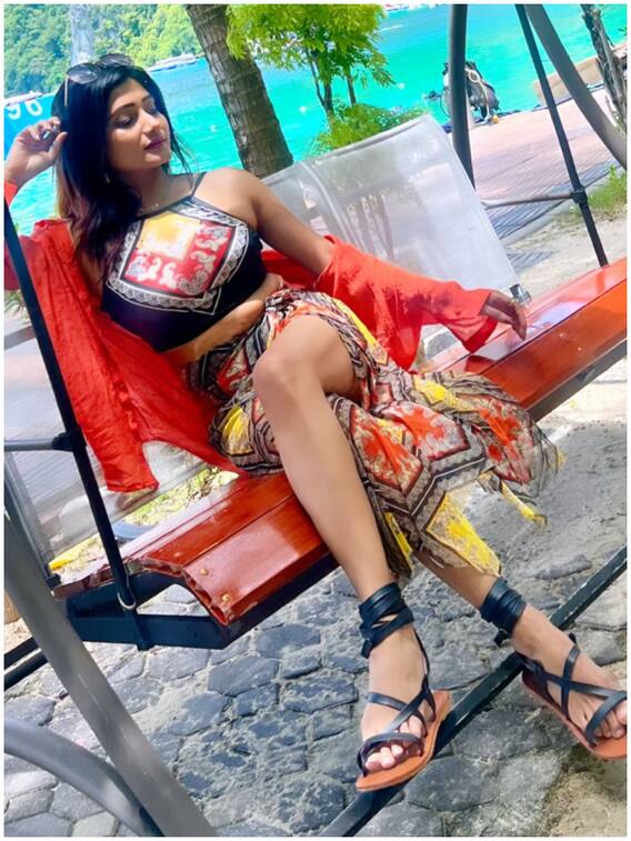 థాయ్‌లాండ్‌లో ఎంజాయ్ చేస్తున్న 'బిగ్ బాస్' బ్యూటీ