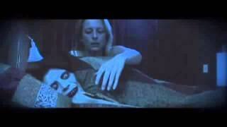 'বেডফেলোজ' - এই ছবির দৈর্ঘ্য ২ মিনিট। এক মহিলাকে মধ্যরাতে ডেকে তোলা হলে সে দেখে যে তার পাশে তার স্বামী নয়, অন্য কেউ ঘুমোচ্ছে।