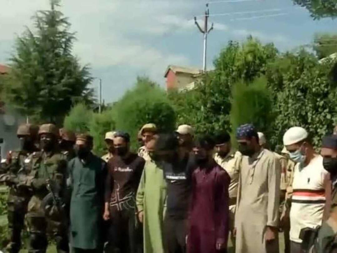 Jammu Kashmir Cops Terrorists Arrested Powarian Thajal Joint Operation Security Forces Eight Terrorists 8 Held In Jammu & Kashmir As Police, Army Bust 2 Terror Modules In Joint Ops