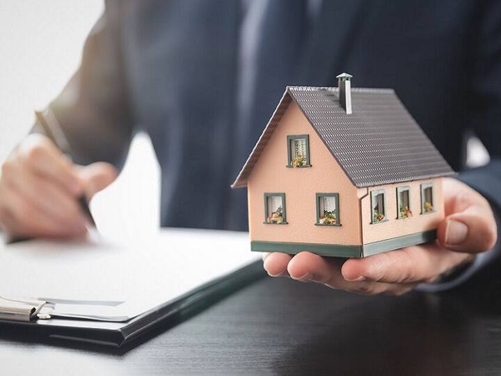 What is home insurance its relevance and benefits by Pooja Yadav CPO Zuno General Insurance Home Insurance: अपने साथ-साथ अपने घर का भी जरूर कराएं बीमा, ये फायदे दूर करेंगे आपकी सारी टेंशन