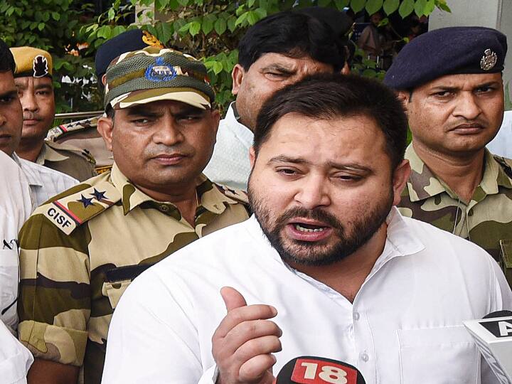 Rjd Leader Tejashwi Yadav attacks BJP on law and order in Bihar railway scam Case Tejashwi Yadav: प्रदेश में खराब लॉ एंड ऑर्डर के आरोप पर तेजस्वी यादव की दो टूक, CBI की कार्रवाई पर बोले- 'हम लड़ेंगे, जीतेंगे'