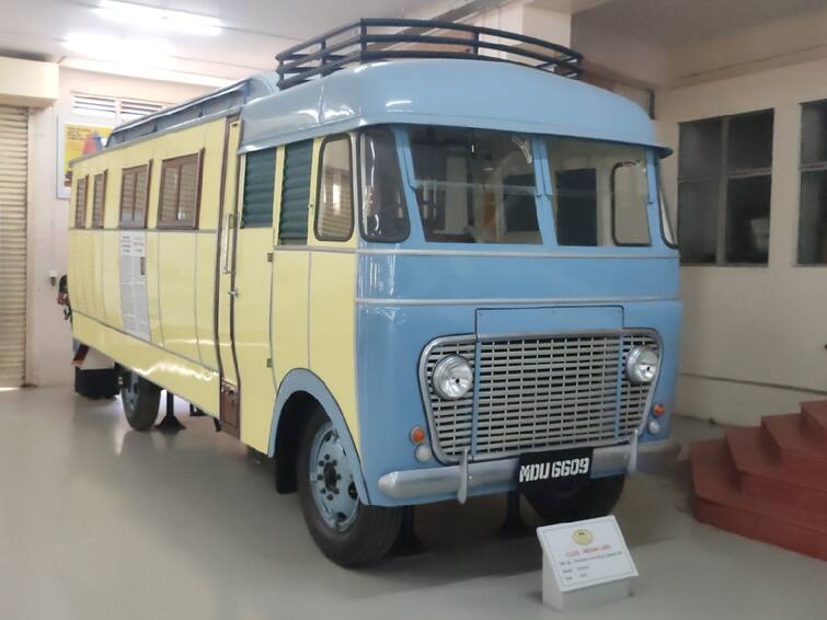 Gedee Car Museum Coimbatore EV Ramasamy Car GD Car Museum TNN Gedee Car Museum: 'பெரியார் பயன்படுத்திய கேரவனில் இவ்வளவு வசதிகளா?’ - ஆச்சரியப்படுத்தும் ஜி.டி. கார் அருங்காட்சியகம்