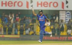 Photos: विराट ने इंटरनेशनल क्रिकेट में पूरे किए 15 साल, देखें 'किंग कोहली' के 15 रिकॉर्ड्स