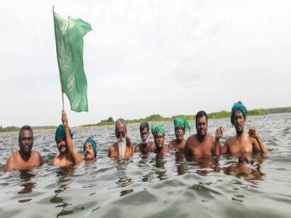 Farmers in Mukkombu and Cauvery river protest in Trichy. திருச்சி: காவிரி ஆற்றில் இறங்கி அய்யாக்கண்ணு தலைமையில் விவசாயிகள் போராட்டம்! கோரிக்கைகள் என்ன?