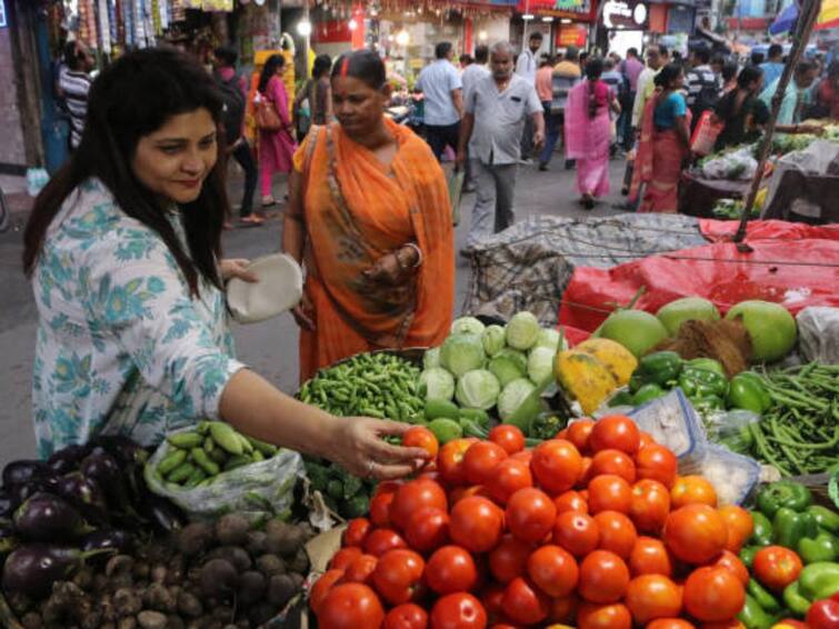 Govt Cuts Subsidies Tomato Price To Rs 40 Per Kg Cooperatives NCCF and NAFED To Sell From August 20 Govt Cuts Subsidised Tomato's Price To Rs 40 Per Kg, Cooperatives To Sell From August 20