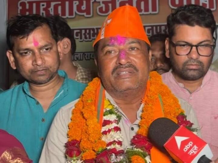Chhattisgarh Assembly Elections 2023 BJP gave ticket to two time sarpanch instead of three time MLA in Abhanpur Assembly Seat ANN Chhattisgarh Election 2023: बीजेपी ने तीन बार के विधायक और पूर्व सांसद की जगह दो बार के सरपंच को दिया टिकट, जानें अभनपुर का समीकरण