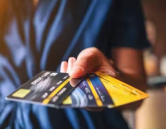 ਜੇਕਰ ਤੁਸੀਂ ਕਿਸੇ ਵੀ ਵੈੱਬਸਾਈਟ 'ਤੇ ਭੁਗਤਾਨ ਕਰ ਰਹੇ ਹੋ, ਤਾਂ ਹਮੇਸ਼ਾ ਜਾਂਚ ਕਰੋ ਕਿ ਇਸਦਾ URL https ਨਾਲ ਸ਼ੁਰੂ ਹੋ ਰਿਹਾ ਹੈ। ਇਸ ਨਾਲ ਤੁਸੀਂ ਧੋਖਾਧੜੀ ਦੀਆਂ ਘਟਨਾਵਾਂ ਤੋਂ ਆਪਣੇ ਆਪ ਨੂੰ ਸੁਰੱਖਿਅਤ ਰੱਖ ਸਕਦੇ ਹੋ।