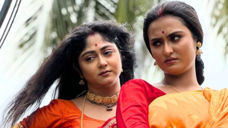 Bengali Serial Update: Actor Sushmita Dey shares a post with Shinjini Chakraborty, Netizen asked is the serial is ending on not Bengali Serial Update: সুস্মিতার পোস্টে মনখারাপের ছোঁয়া, নতুন ধারাবাহিকের আগমনে শেষ হচ্ছে 'পঞ্চমী'?