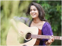 Deepthi Sunaina: ముఖంలో ఆ మెరుపు దీప్తి సునయనకే సొంతం