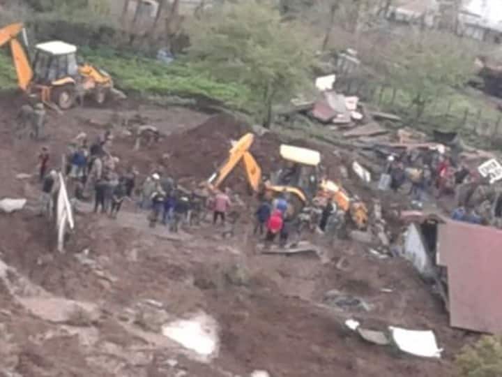 People Feared Trapped Under Debris After Landslide Strikes Uttarakhand's Chamba, Rescue Ops Underway 2 Women, 4-Month Baby Killed As Landslide Hits Uttarakhand's Chamba. Rescue Ops Underway