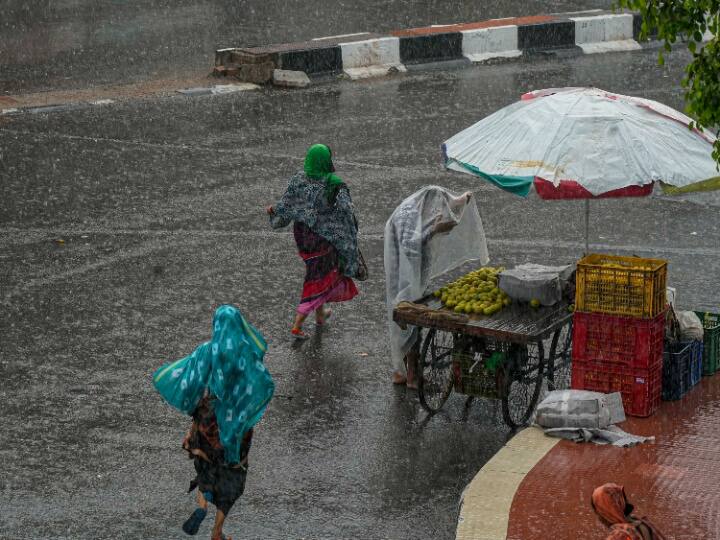 Weather Update Today 19 August Haryana imd forecast Rain alert Mahendragarh Rewari Jhajjar Gurugram ka Mausam Haryana Weather Today: हरियाणा में आज से फिर मौसम लेगा करवट, इन जिलों में होगी झमाझम बारिश, येलो अलर्ट जारी