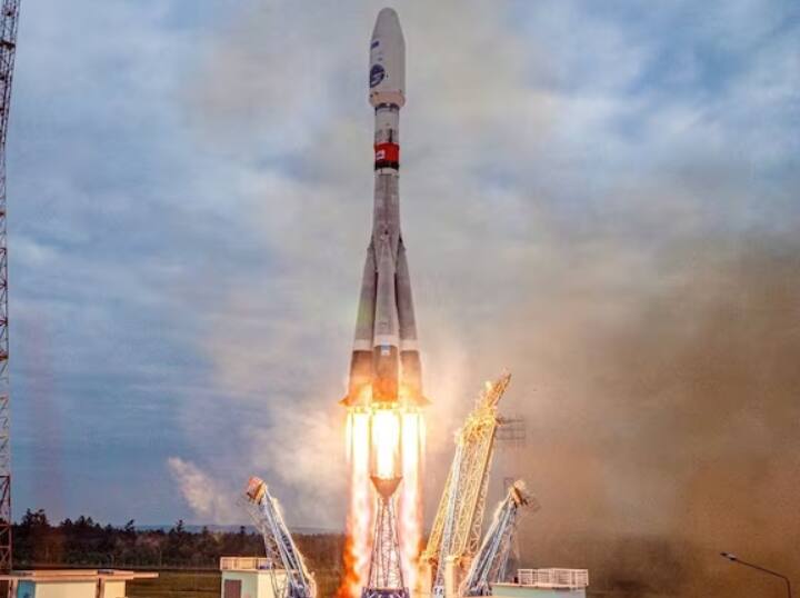 Russia Luna 25 mission detected technical problem before landing on moon Russia Luna 25: लैंडिंग से पहले ही मुश्किल में पड़ा रूस का लूना-25 मिशन! तकनीमी खामी आई सामने