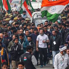 Rahul Gandhi : 'বাবা বলতেন বিশ্বের অন্যতম সুন্দর জায়গা', নিজের বাইক নিয়ে লাদাখের প্যাংগং হ্রদে রাহুল