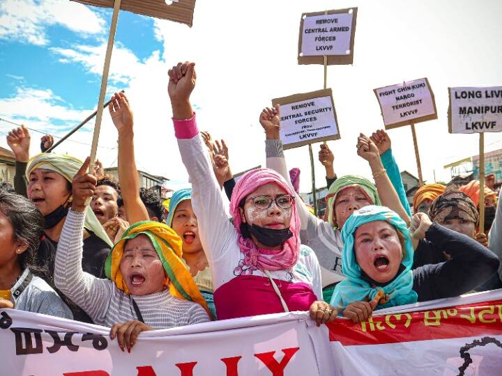 Manipur Violence: आदिवासियों ने मणिपुर हिंसा के खिलाफ किया प्रदर्शन, AFSPA फिर लागू करने की मांग