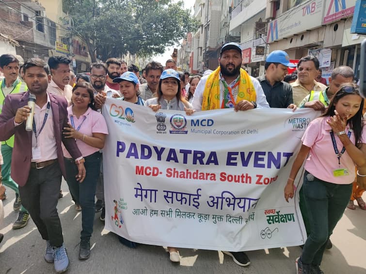 Delhi MCD News: 'अब दिल्ली होगी साफ' MCD की एप पर कूड़े की फोटो और लोकेशन डालते ही 2 घंटे में होगी सफाई Upload Garbage Photo and Location on MCD App, it will be cleaned in just 2 hours ANN Delhi MCD News: 'अब दिल्ली होगी साफ' MCD की एप पर कूड़े की फोटो और लोकेशन डालते ही 2 घंटे में होगी सफाई