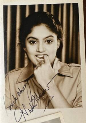 இவரது இந்த விண்டேஜ் புகைப்படங்கள் சமூக வலைதளங்களில் வைரலாகி வருகிறது.