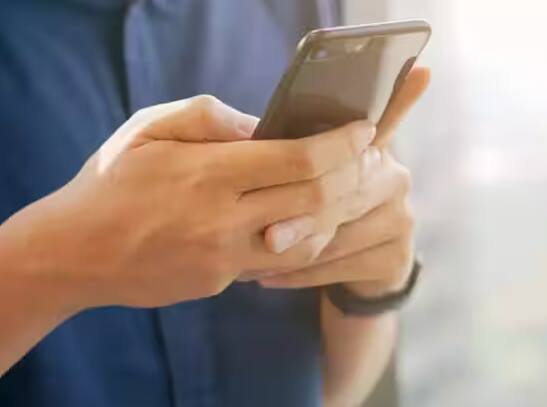 ਦੁਨੀਆ ਦੇ 2 ਦੇਸ਼ਾਂ ਵਿੱਚ ਮੋਬਾਈਲ ਇੰਟਰਨੈੱਟ ਭਾਰਤ ਨਾਲੋਂ ਵੀ ਸਸਤਾ ਹੈ। ਇਟਲੀ 'ਚ 1 ਜੀਬੀ 10 ਰੁਪਏ ਤੋਂ ਘੱਟ 'ਚ ਉਪਲਬਧ ਹੈ, ਜਦੋਂ ਕਿ ਇਜ਼ਰਾਈਲ 'ਚ ਸਾਢੇ ਤਿੰਨ ਰੁਪਏ ਤੋਂ ਘੱਟ ਖਰਚ ਕਰਨੇ ਪੈਂਦੇ ਹਨ।