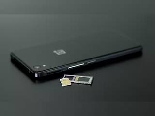 No More Black Sim Cards : आता सिमकार्डची पडताळणी न केल्यास 10 लाखांचा दंड ठोठावला जाणार, मोदी सरकारचा नवा नियम