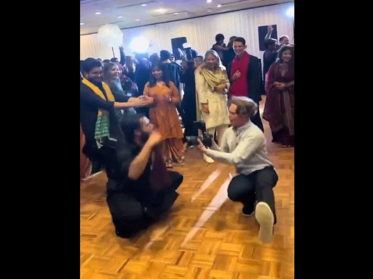 Wedding Photographer Steals Limelight With Impromptu Dance Moves At Ceremony Must Watch Video Wedding Photographer Breaks Into Impromptu Dance, Steals Limelight — Must Watch Video