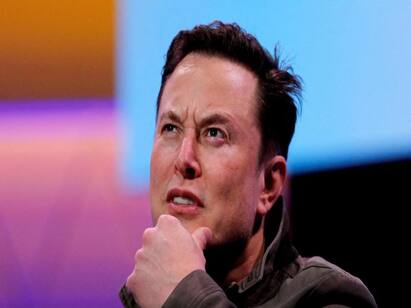 Elon Musk  Removing Block Feature From twitter x here the details Twitter Block: இதுவும் போச்சா! எலான் மஸ்கின் அடுத்த அதிரடி...இனி ப்ளாக்கும் பண்ணமுடியாது...கொந்தளித்த பயனர்கள்!
