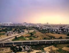 Uttar Pradesh Tallest Building: ਉੱਤਰ ਪ੍ਰਦੇਸ਼ ਦੀ ਸਭ ਤੋਂ ਉੱਚੀ ਇਮਾਰਤ ਕਿੱਥੇ ਹੈ? ਲਖਨਊ ਨਹੀਂ ਸਹੀ ਜਵਾਬ, ਵੇਖੋ ਤਸਵੀਰਾਂ