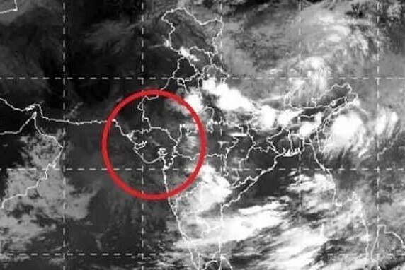 Gujarat Rain: ગુજરાતમાં વરસાદને લઈ હવામાન નિષ્ણાત પરેશ ગોસ્વામીની આગાહી, આ જિલ્લામાં પડશે વરસાદ