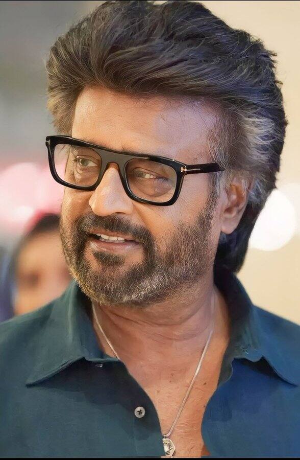 நடிகர் ரஜினிகாந்த் ஜெயிலர் பட ரிலீசுக்கு முன்பே இமயமலைக்கு தனது ஆன்மீகப் பயணத்தைத் தொடங்கினார்.