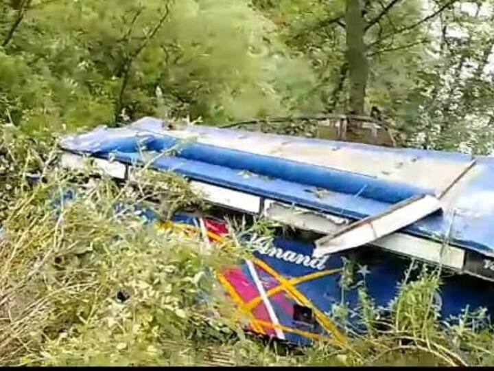 Uttarakhand Road Accident bus accident near Gangnani on Gangotri National Highway Uttarakhand Road Accident: गंगोत्री नेशनल हाईवे पर दर्दनाक हादसा, बस में सवार 6 यात्रियों की मौत, CM धामी ने जताया दुख