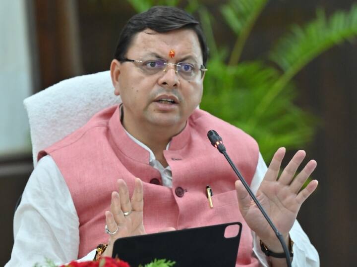 Uttarakhand News: UCC पर सीएम धामी का बड़ा बयान, कहा- 'जल्द ही राज्य में लागू होगा समान नागरिक बिल' CM Pushkar Singh Dhami Statement on Uniform Civil Code Says UCC Will be Applied Soon Uttarakhand News: UCC पर सीएम धामी का बड़ा बयान, कहा- 'जल्द ही राज्य में लागू होगा समान नागरिक बिल'