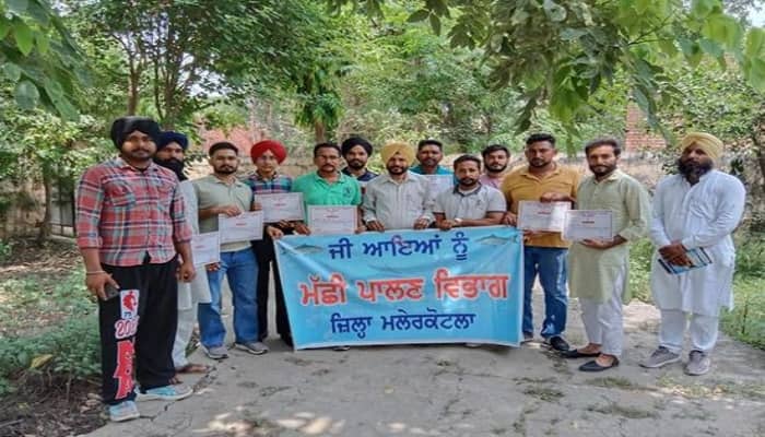 Fishing industry is playing an important role in rural development and economy: Dr. Pallavi ਪੇਂਡੂ ਵਿਕਾਸ ਅਤੇ ਅਰਥ-ਵਿਵਸਥਾ ਵਿੱਚ ਮਹੱਤਵਪੂਰਨ ਭੂਮਿਕਾ ਨਿਭਾ ਰਿਹਾ ਹੈ ਮੱਛੀ ਪਾਲਣ ਦਾ ਧੰਦਾ : ਡਾ.ਪੱਲਵੀ