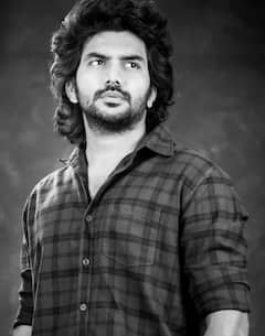 Kavin Monicka Wedding Pics : ‘வேட்டி ஒண்ணு சேலையத்தான்… கட்டி கிட்டு சிக்கி தவிக்கிது..’ இனிதே நடந்து முடிந்த கவின் - மோனிகா திருமணம்..வைரலாகும் புகைப்படங்கள்!