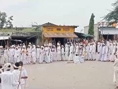 राजस्थान में पुरुषों की पोशाक में धारदार हथियार लेकर निकलीं सैकड़ों महिलाएं, जानिए ऐसा क्या हुआ