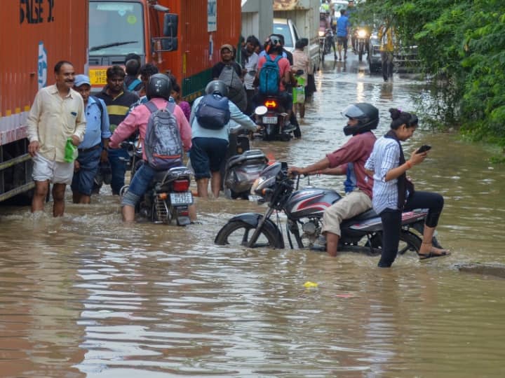 Weather Update Today 20 August Haryana imd forecast Rain alert Ambala Karnal Yamunanagar Panchkula ka Mausam Haryana Weather Today: हरियाणा में फिर एक्टिव हुआ मानसून, 9 जिलों में बारिश का अलर्ट, उमस भरी गर्मी से मिलेगा छुटकारा