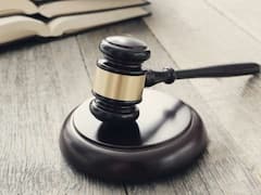 पति से ज्यादा कमाती है बीवी तो गुजारा भत्ते की जरूरत? तलाक के मामले में जिला अदालत के फैसले पर मुंबई की कोर्ट ने उठाए सवाल