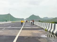 समृद्धि हाईवे पर गाड़ी रोककर बनाया वीडियो तो जाएंगे जेल, हाईवे पुलिस ने जारी की गंभीर चेतावनी