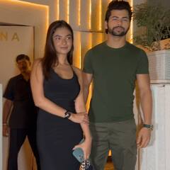 जैपनीज रेस्टोरेंट में खाना खाने पहुंचे Siddharth Nigam , अनुष्का सेन संग एंजॉय की डिनर डेट नाइट?