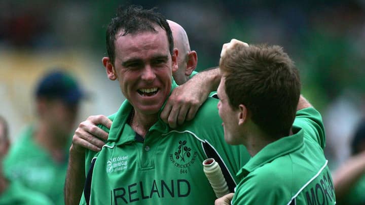 ২০০৭ বিশ্বকাপে আয়ারল্যান্ড পরাজিত করেছিল ইনজামাম উল হকে পাকিস্তানকে। ১৩২ রানে পাক দলকে অল আউট করার পর আট উইকেটে ম্যাচ জিতে নেয় আয়ারল্যান্ড।